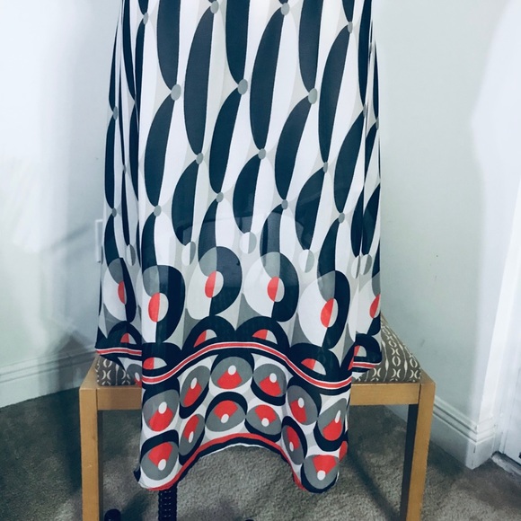 PRETTY HIGH LOW DRESS ft.MODERN PRINT BY PINKY - Picture 7 of 13